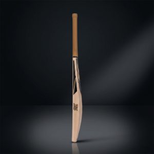 Z6 K-500 Pro Edition Cricket Bat – Obsidian & Gold Elegance